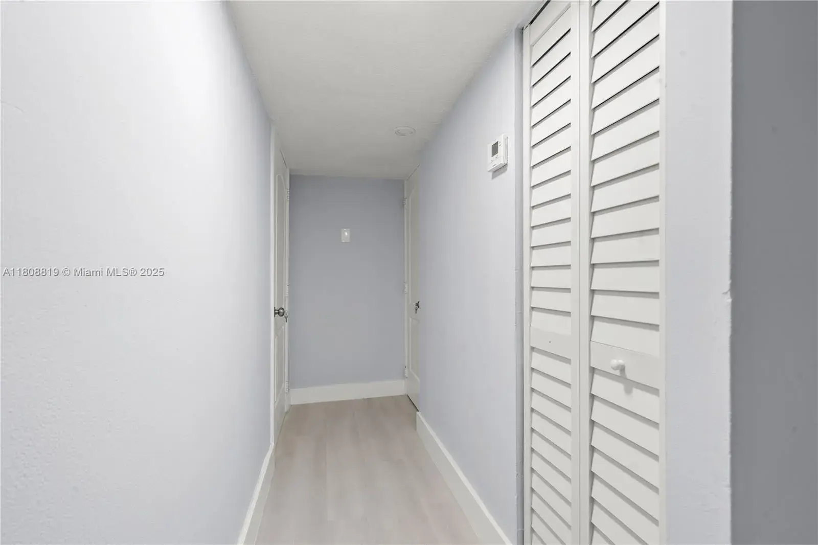9682 Fontainebleau Blvd # 110, Miami FL 33172