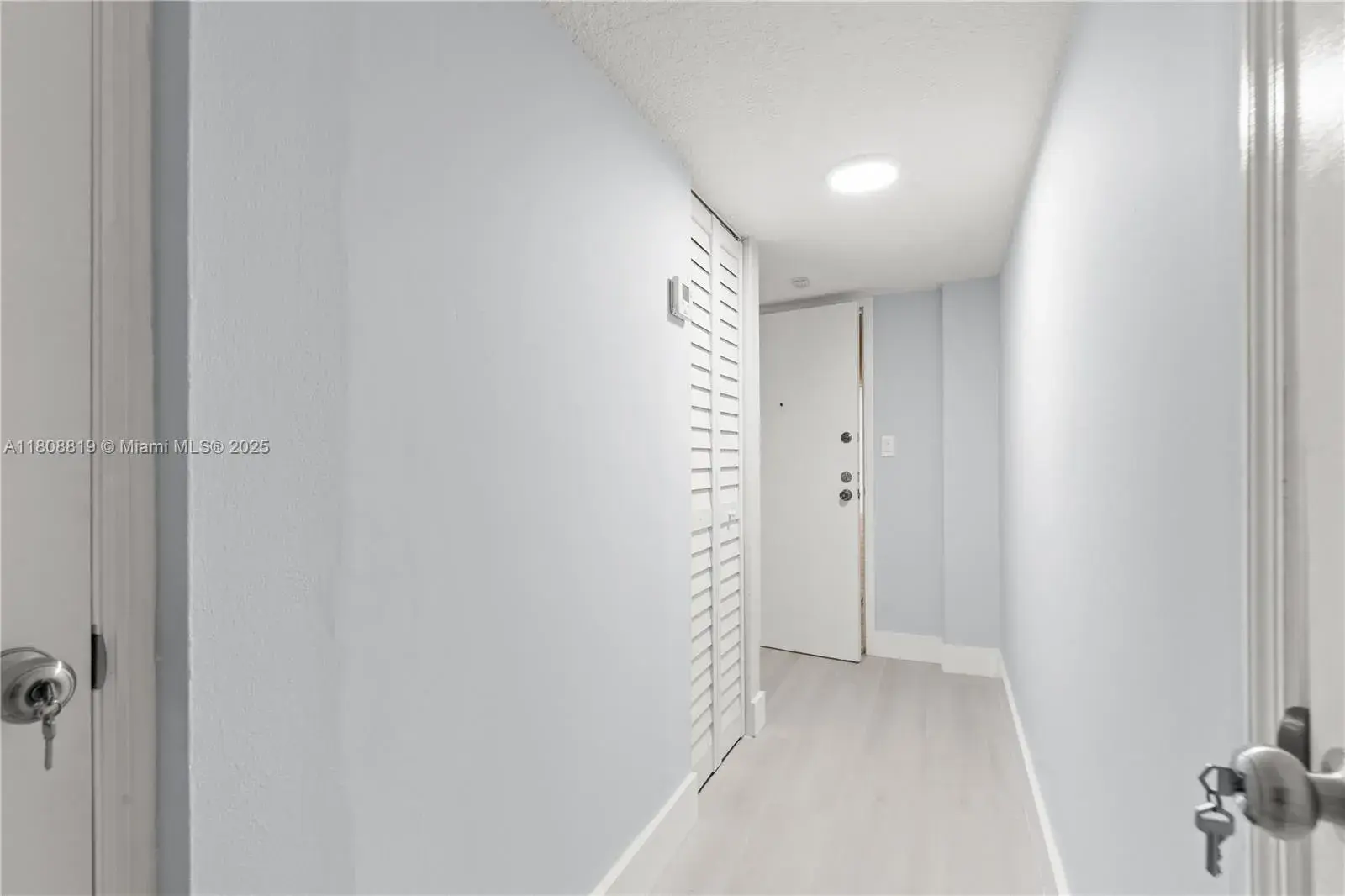 9682 Fontainebleau Blvd # 110, Miami FL 33172