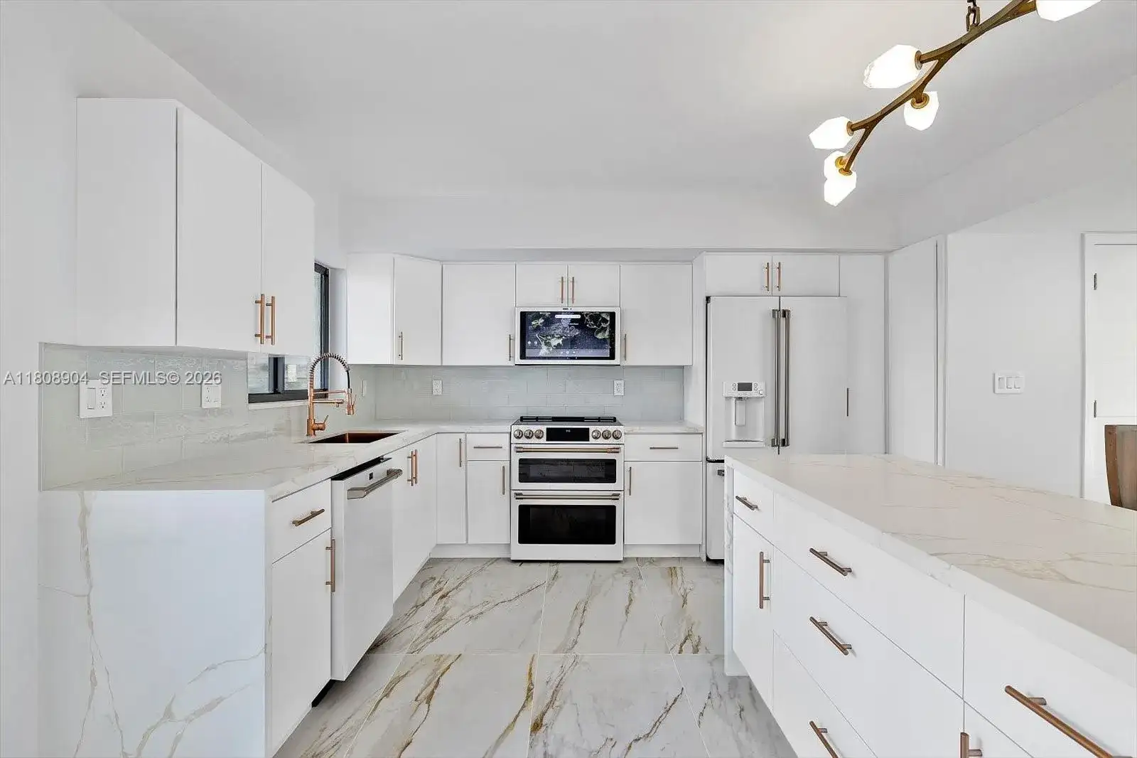 16449 NE 26th Ave # 16, North Miami Beach FL 33160 photo 5