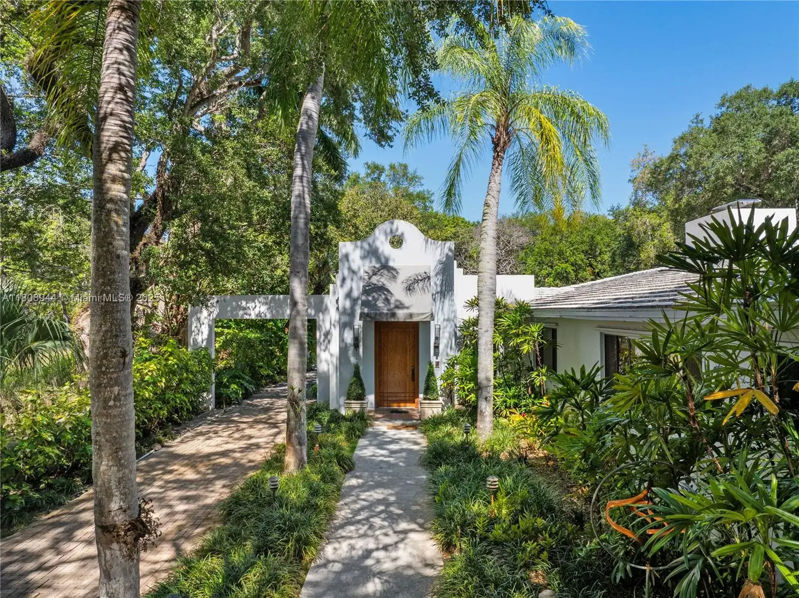 5465 Banyan Trl, Coral Gables FL 33156 photo 3