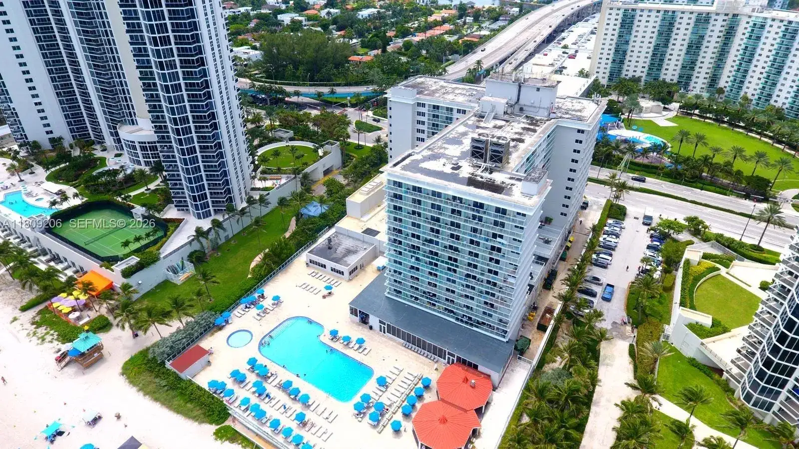 19201 Collins Ave # 427, Sunny Isles Beach FL 33160 photo 2