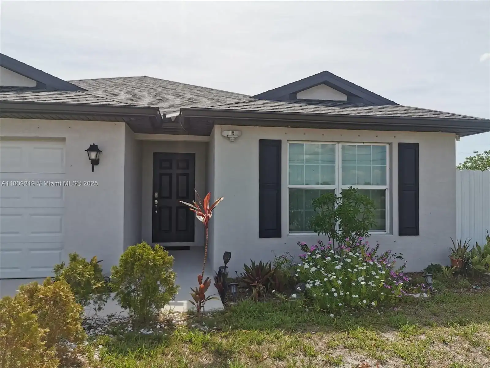 2116 5th PL, Cape Coral FL 33909 photo 4