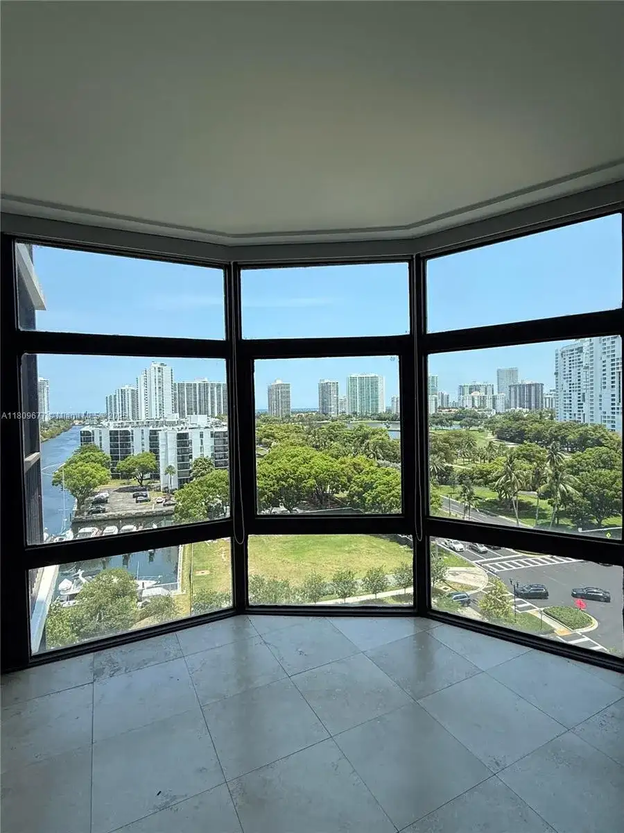 3375 N Country Club Dr # 1004, Aventura FL 33180 photo 5