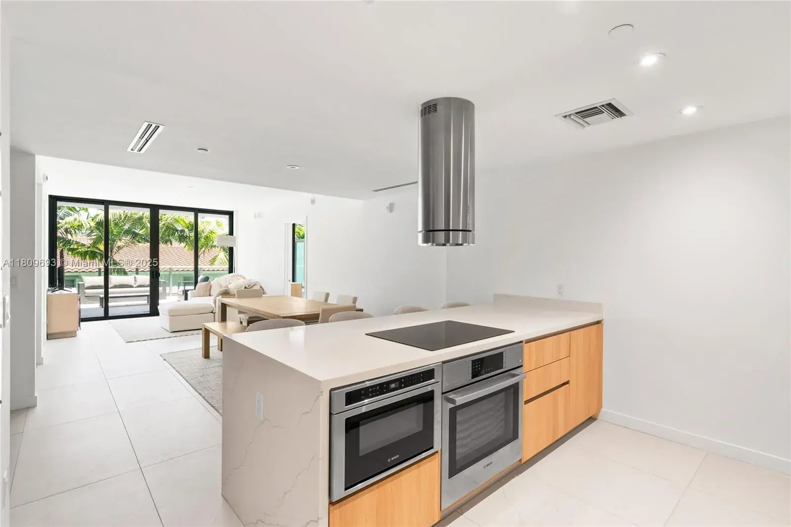 9901 W Bay Harbor Dr # 305, Bal Harbour FL 33154
