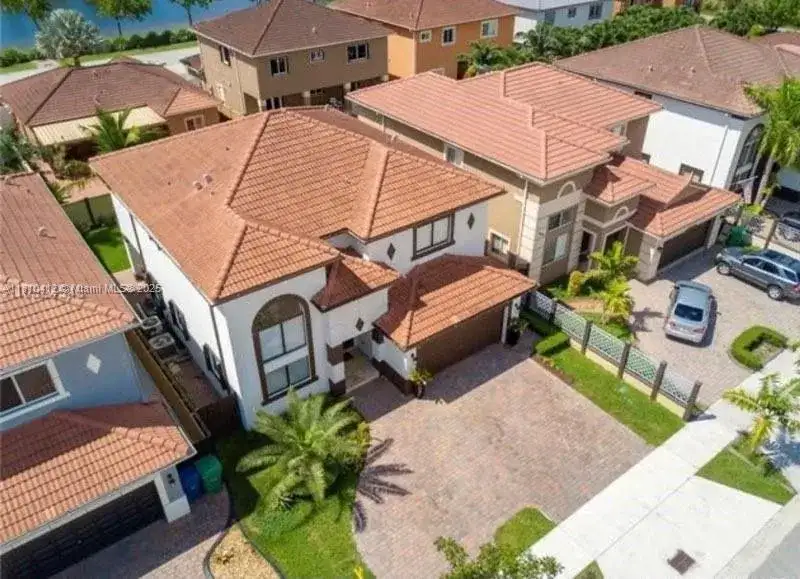 16588 SW 44 Street, Kendall FL 33185 photo 2