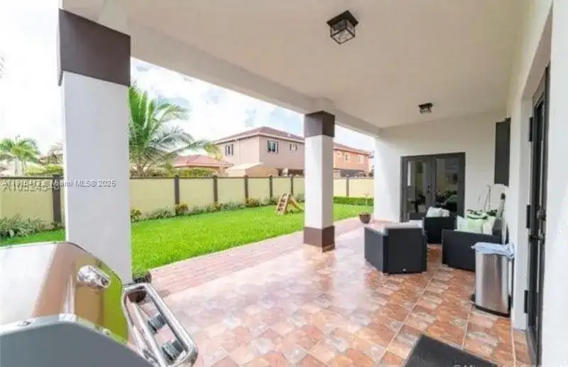 16588 SW 44 Street, Kendall FL 33185 photo 3