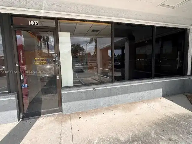 129-135 E Oakland Park Blvd # 129, Oakland Park FL 33334 photo 3