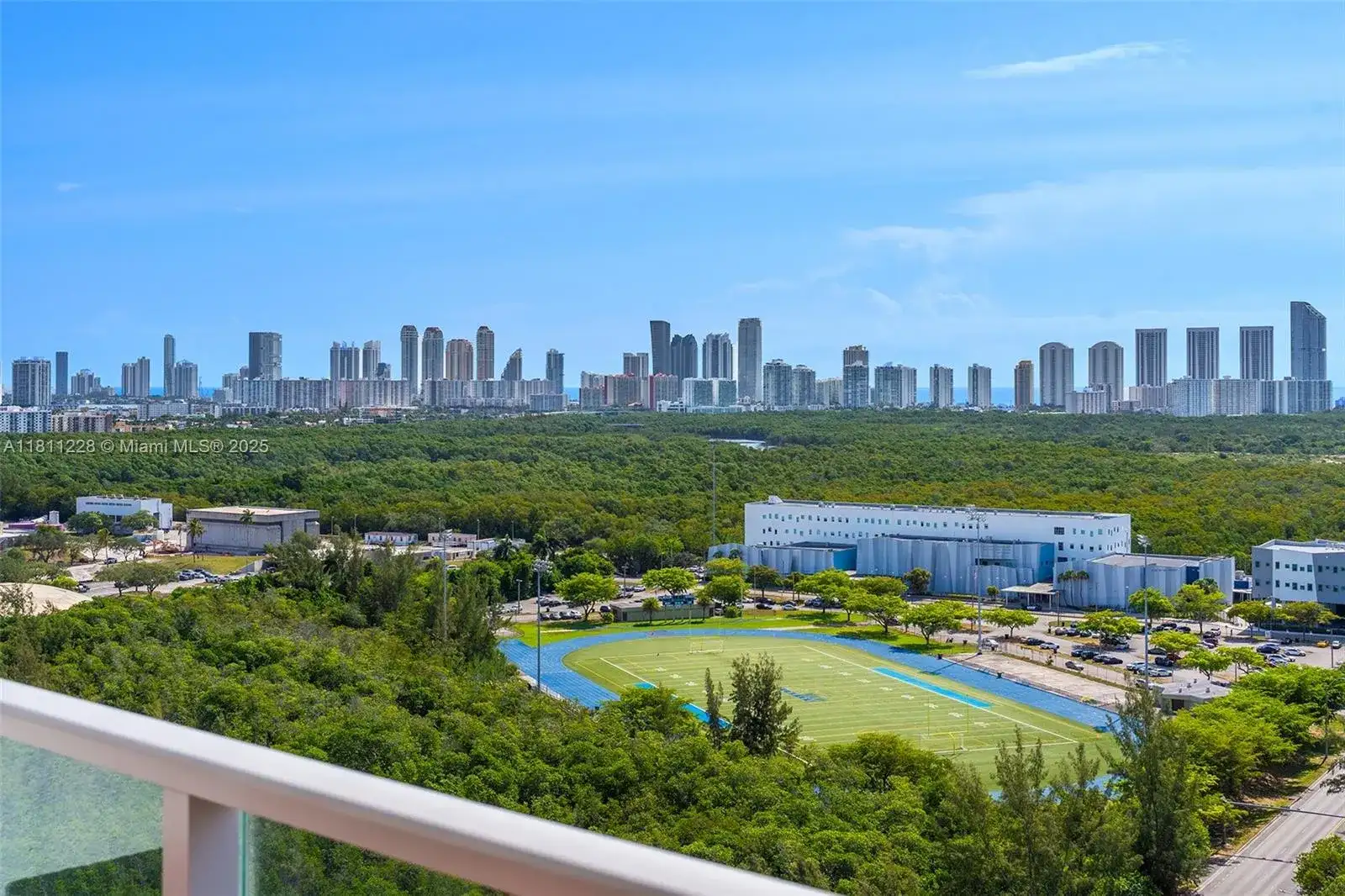 15051 Royal Oaks Ln # 2101, North Miami FL 33181 photo 5