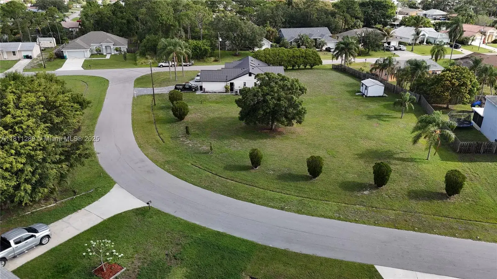 173 Lancaster Ave, Port St. Lucie FL 34984 photo 3