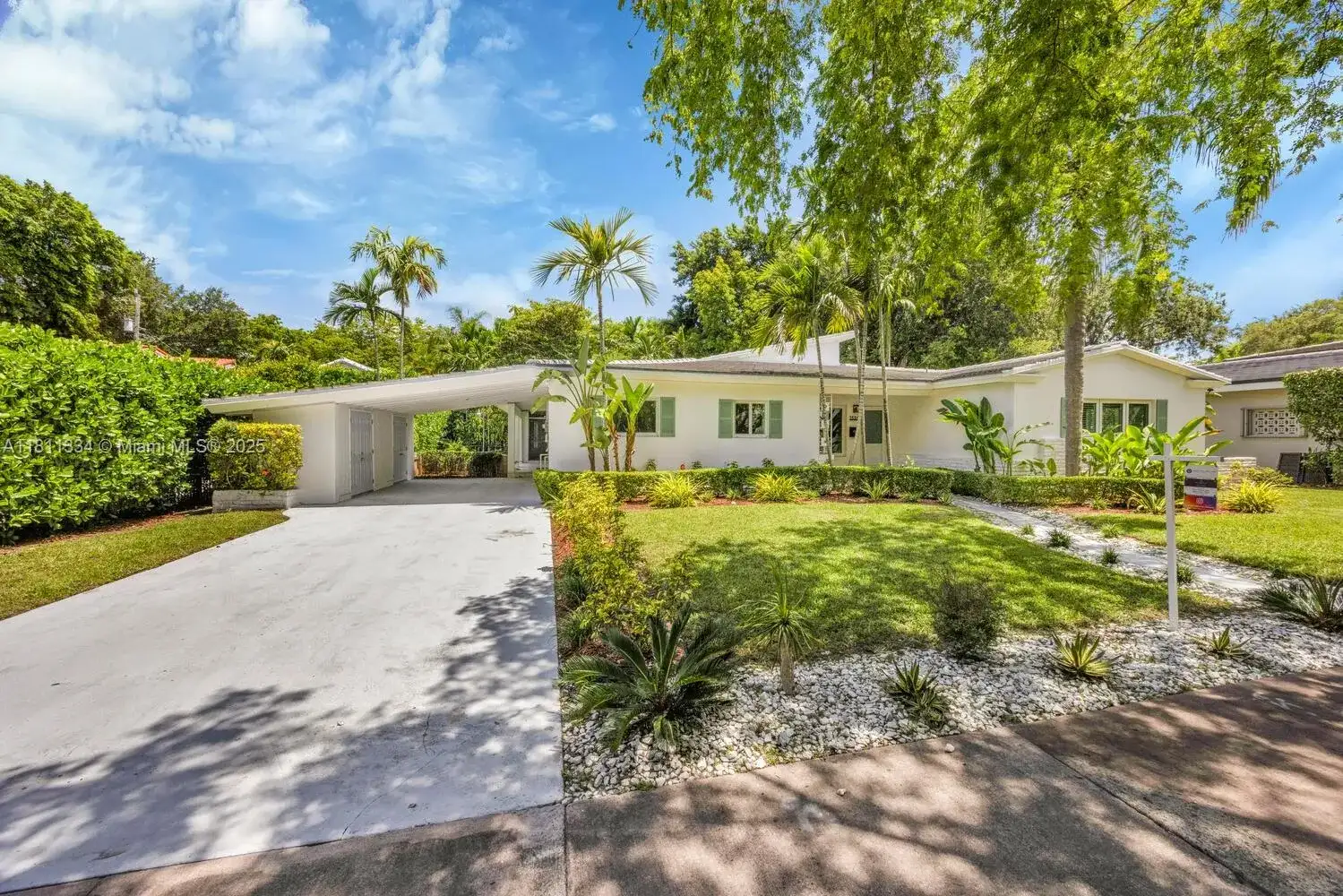 1535 Trevino Ave, Coral Gables FL 33134 photo 2