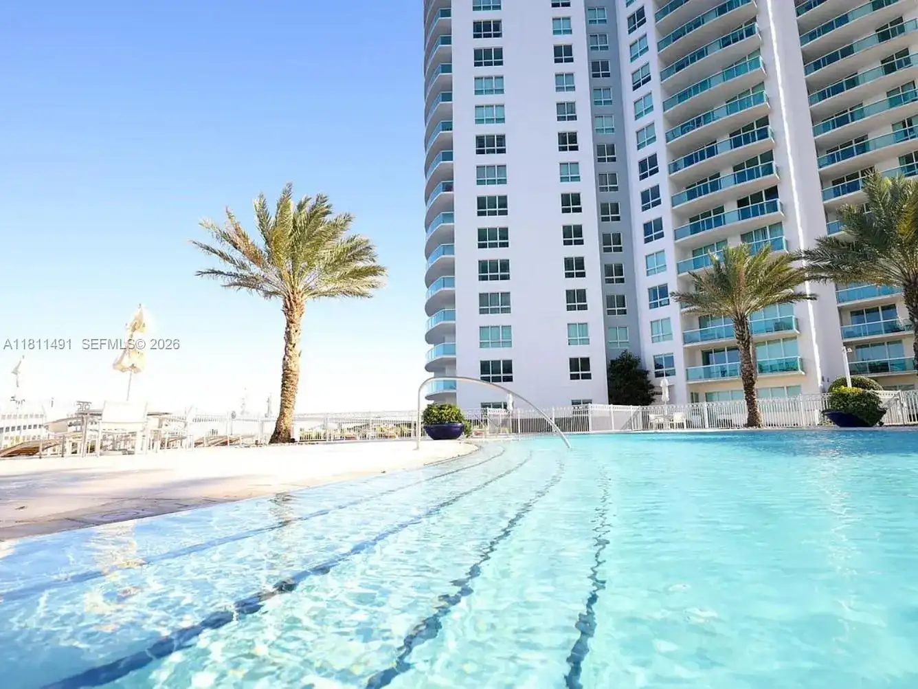 231 Riverside Dr # 1210, Daytona FL 32117 photo 3