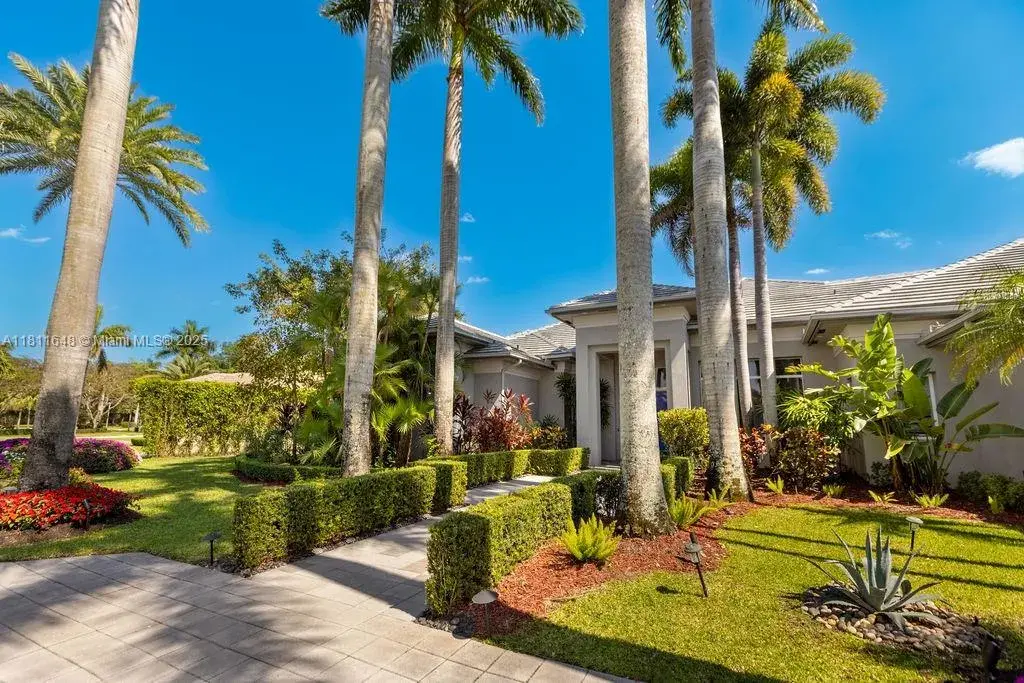 10392 Harrier St, Plantation FL 33324