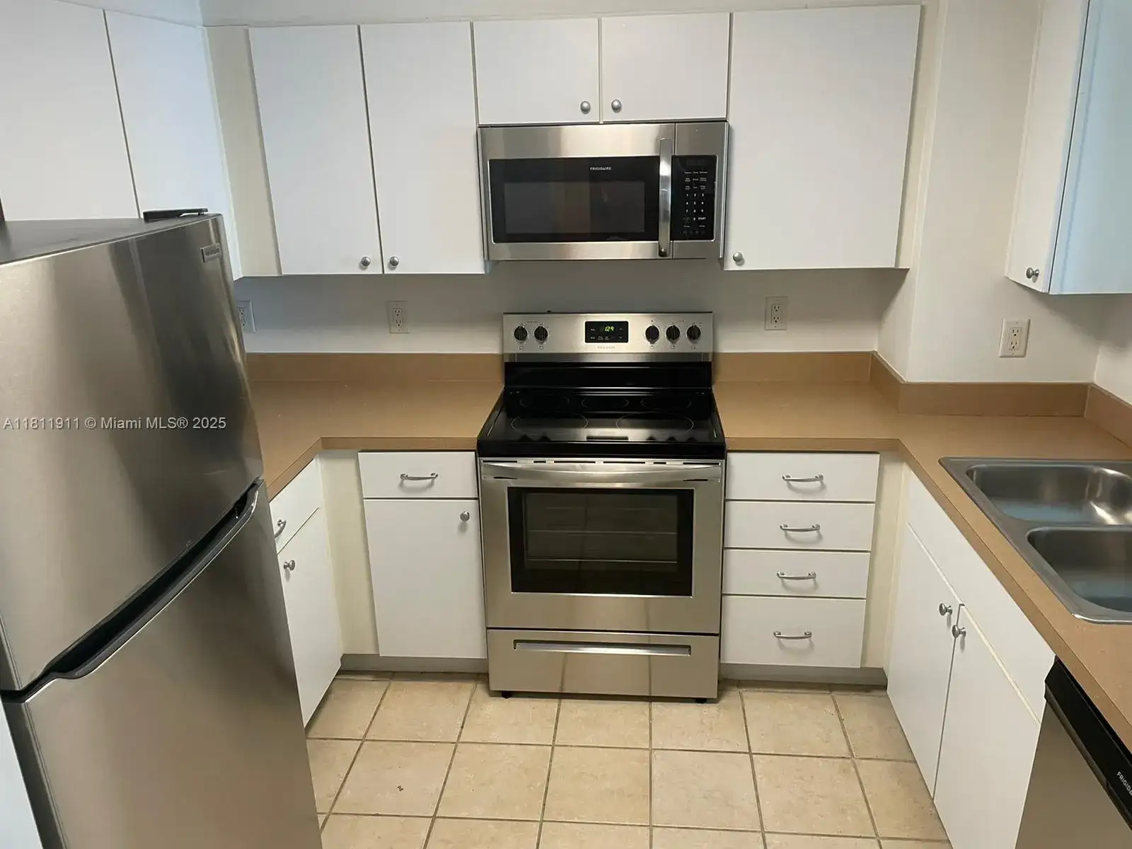 1250 S Miami Ave # 1508, Miami FL 33130 photo 4