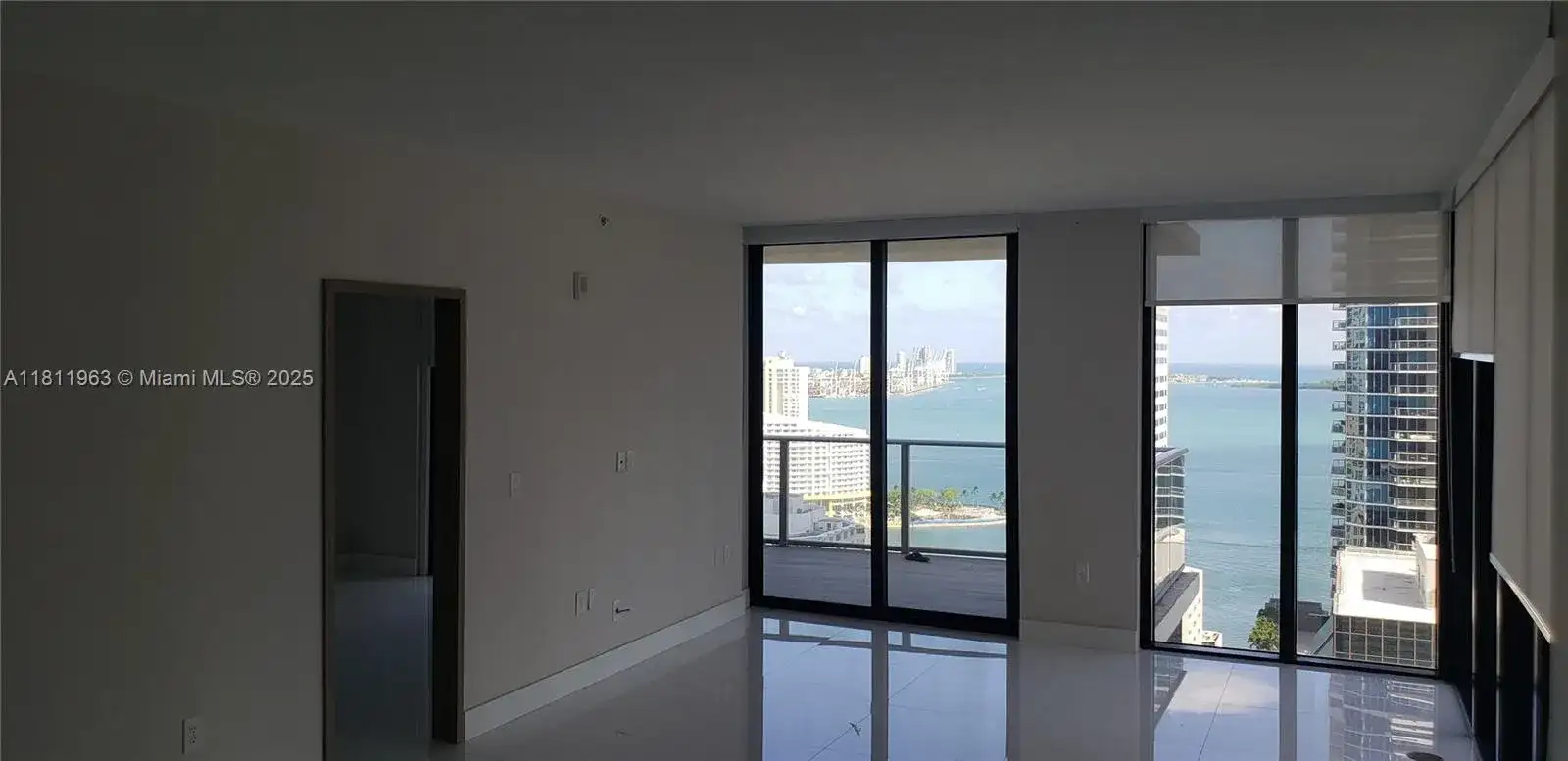 1010 Brickell Ave # 1705, Miami FL 33131 photo 4
