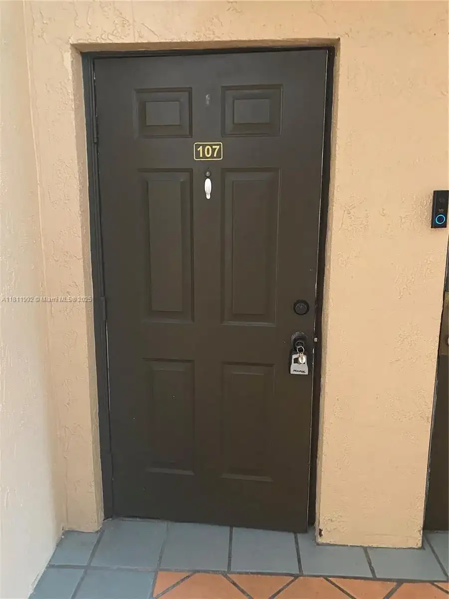 17455 NW 75th Pl # 107, Hialeah FL 33015 photo 2