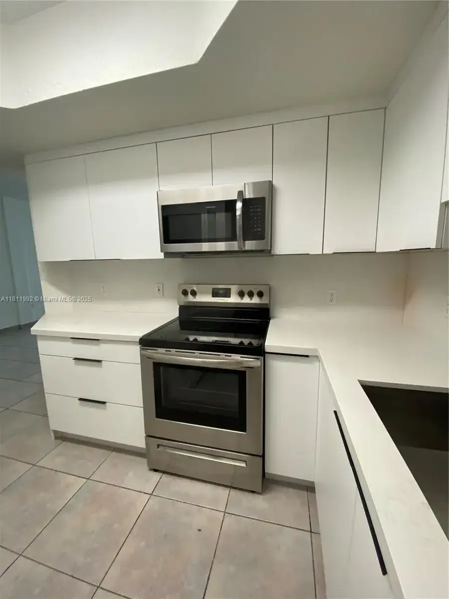 17455 NW 75th Pl # 107, Hialeah FL 33015 photo 5