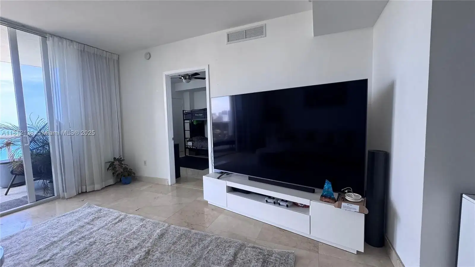18201 Collins Ave # 1904, Sunny Isles Beach FL 33160 photo 3