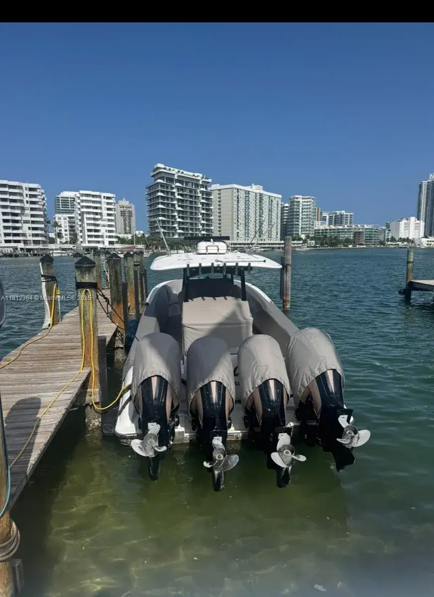 Residential for sale at 900 Bay Dr, Miami Beach FL 33141