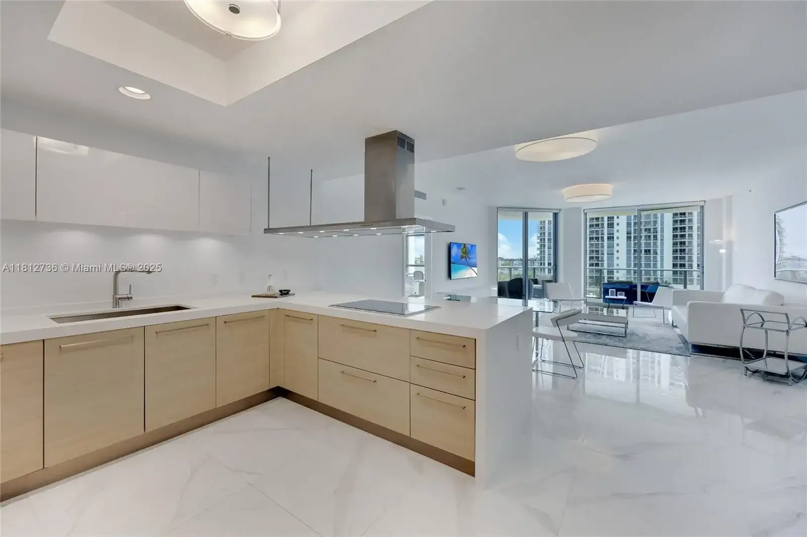 17301 Biscayne Blvd # 605, North Miami Beach FL 33160 photo 3