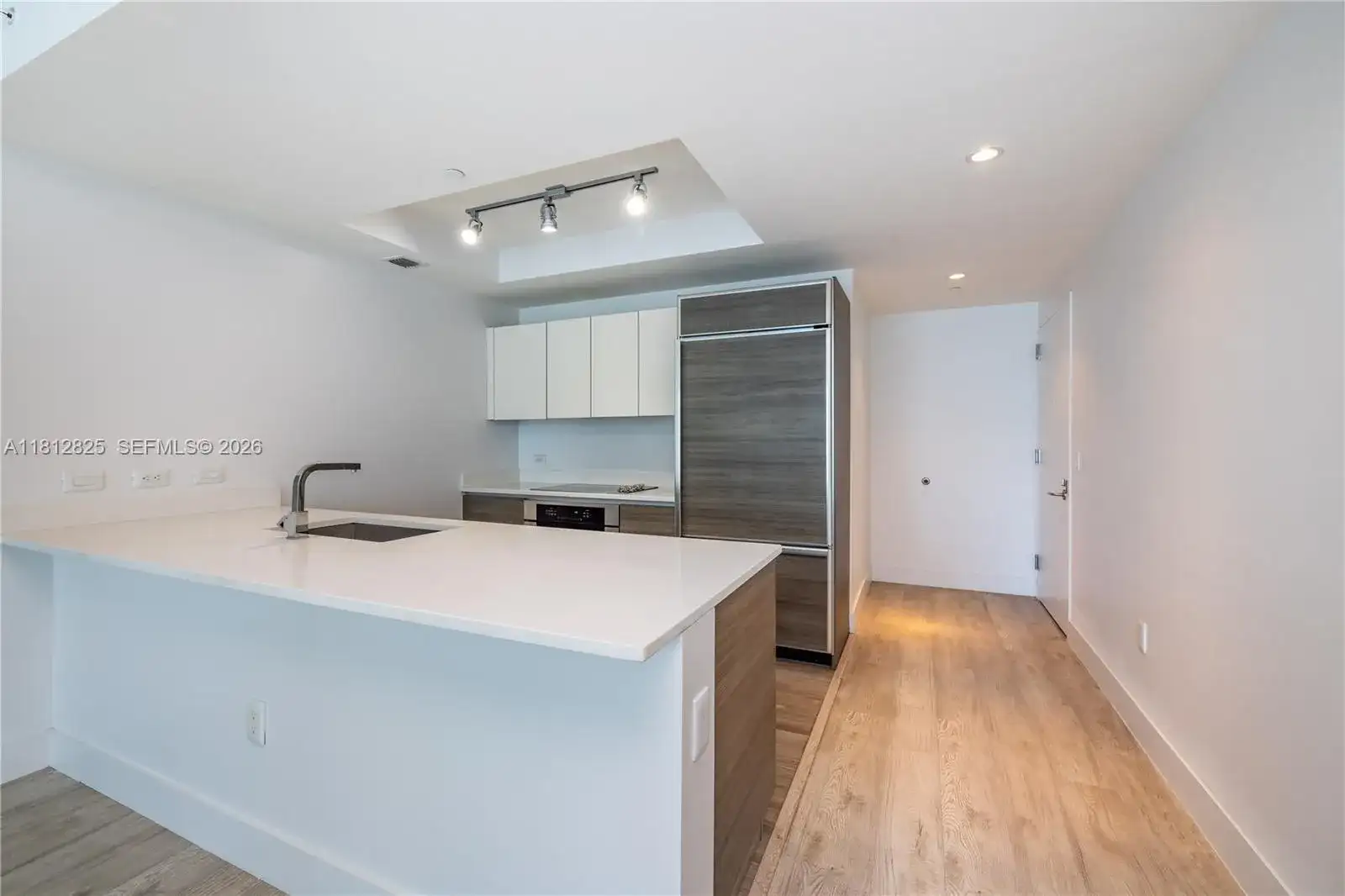 1100 S Miami Ave # 1704, Miami FL 33130 photo 4