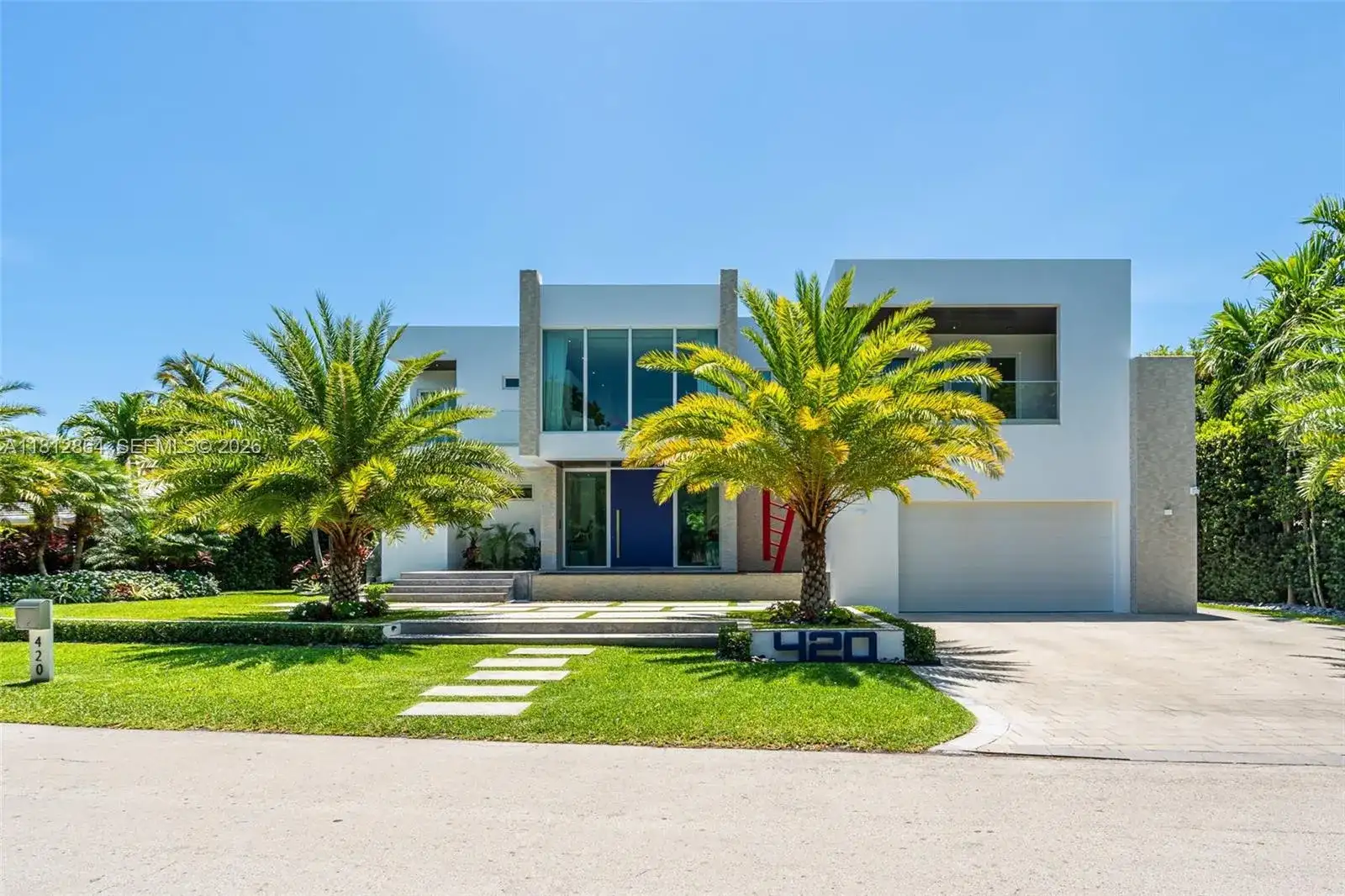420 Island Dr, Key Biscayne FL 33149 photo 2