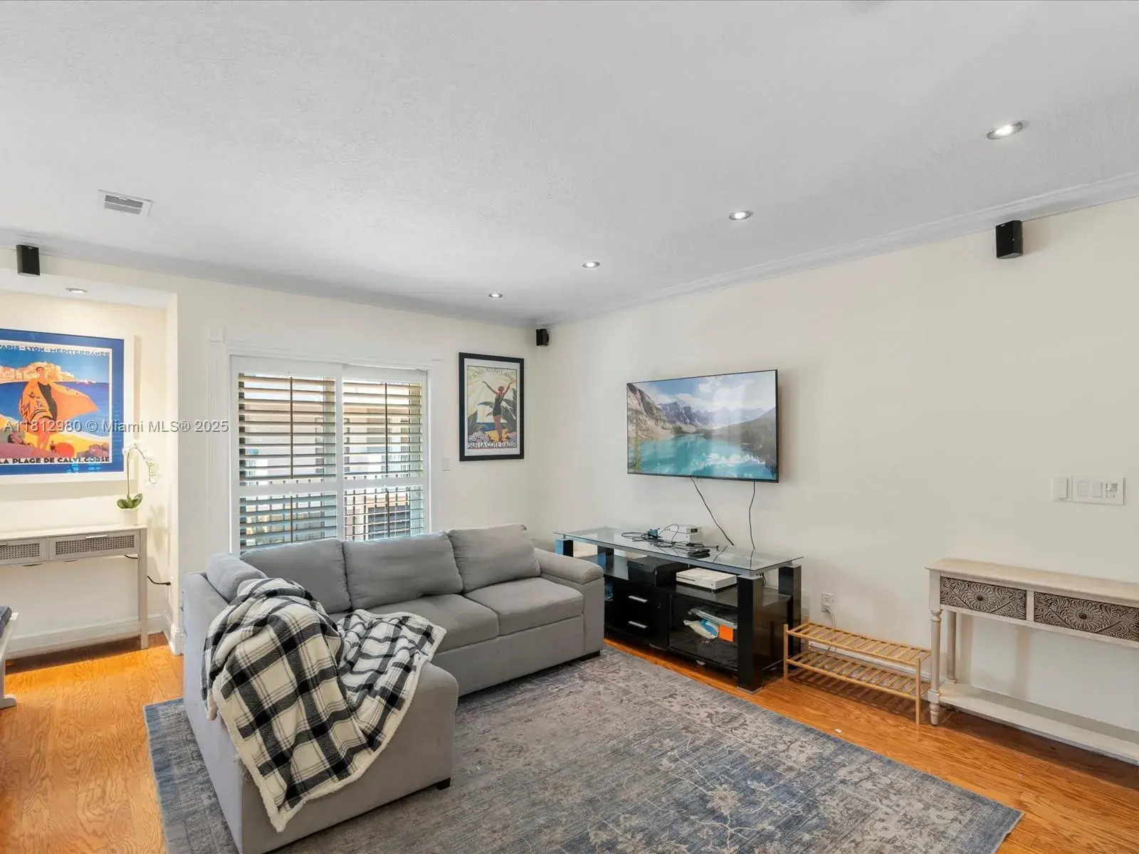 3097 Bird Ave # 3097, Miami FL 33133
