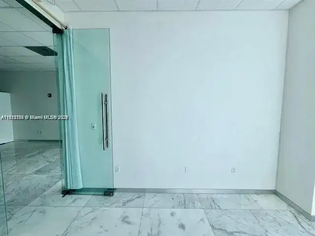 20200 W Dixie Hwy 709 Hwy, Miami FL 33180 photo 5