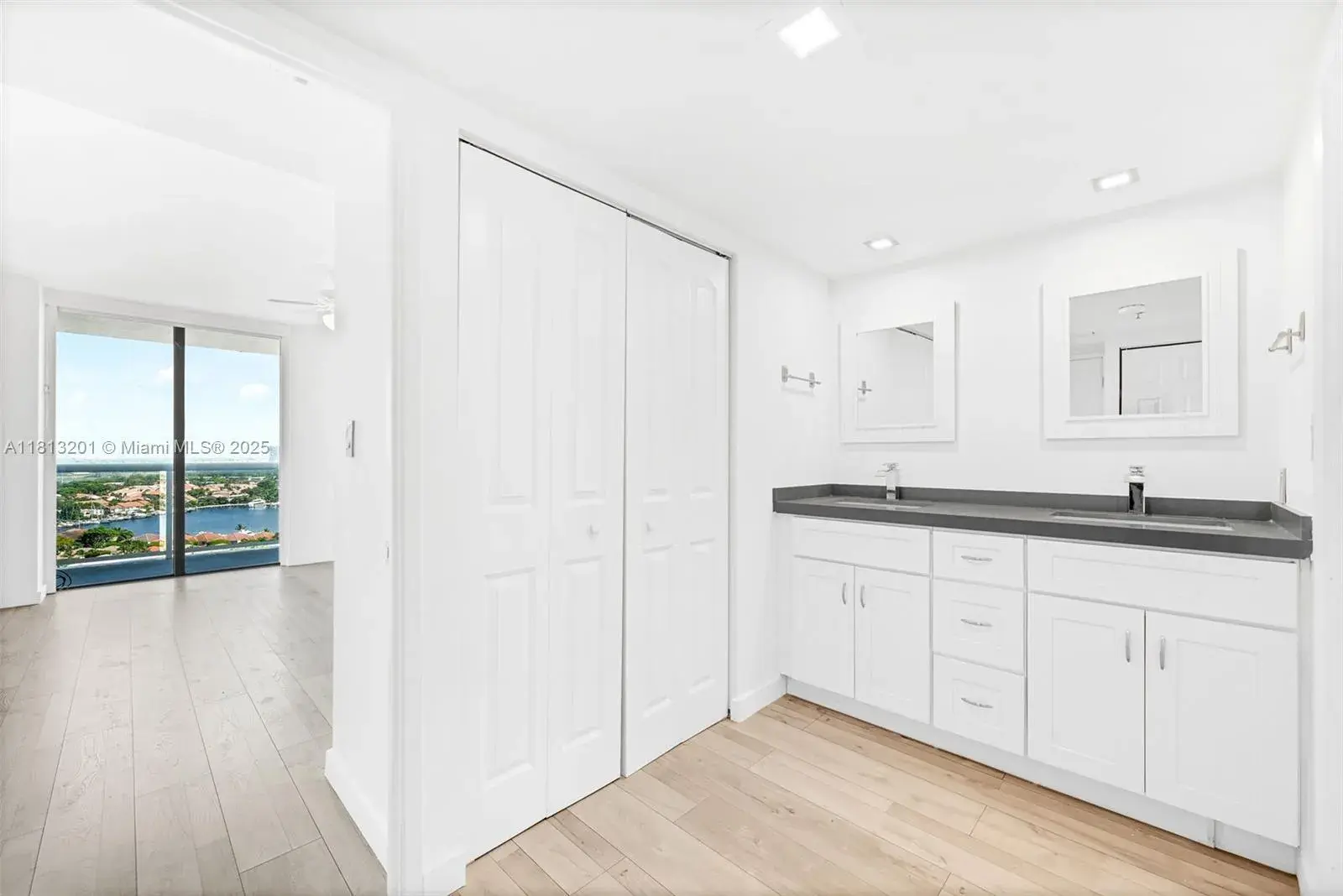 20505 E Country Club Dr # 2039, Aventura FL 33180