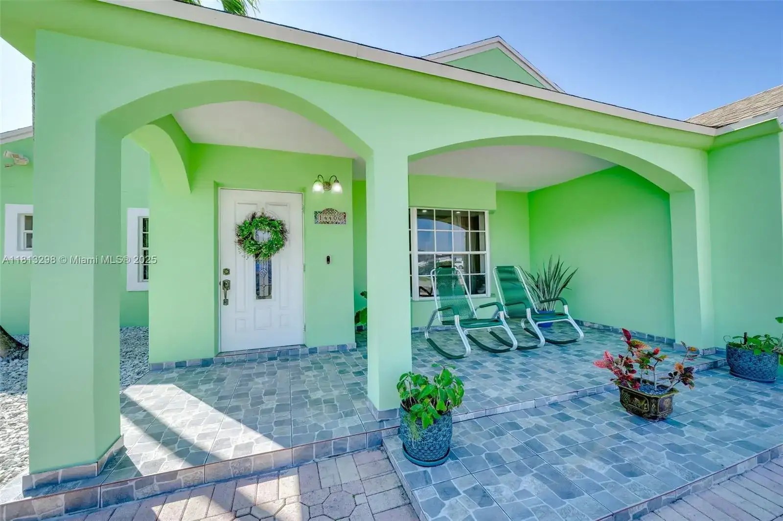 14400 SW 153rd Ter, Miami FL 33177 photo 3