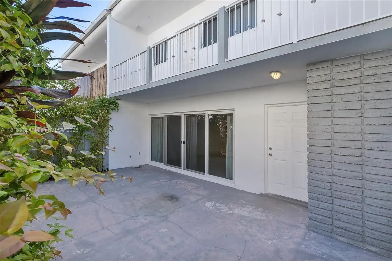 7342 Gary Ave, Miami Beach FL 33141 photo 4