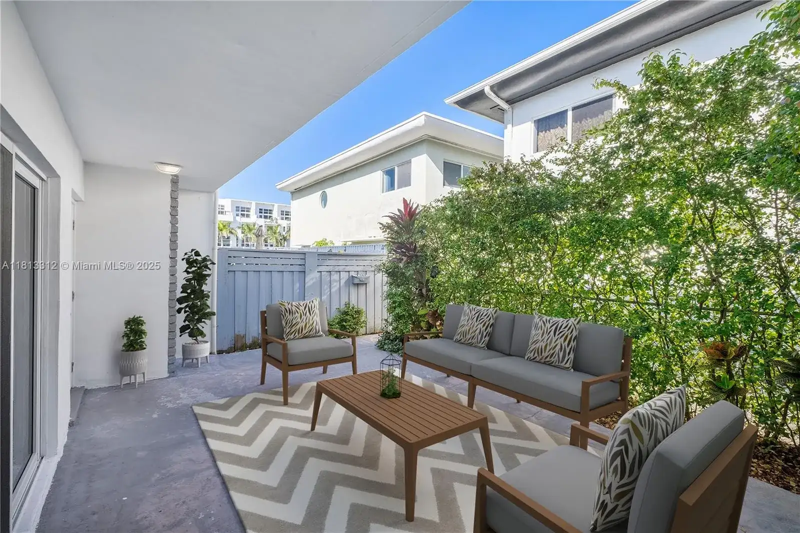 7342 Gary Ave, Miami Beach FL 33141 photo 5