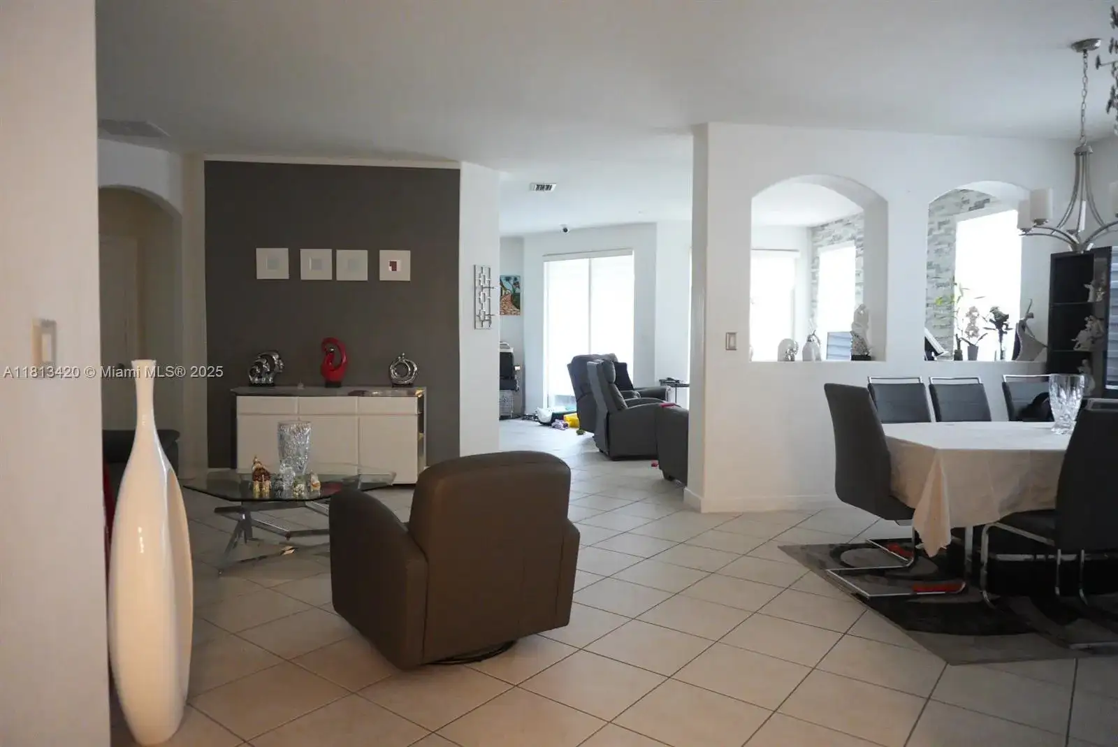 11169 NW 80th Ln, Doral FL 33178 photo 5