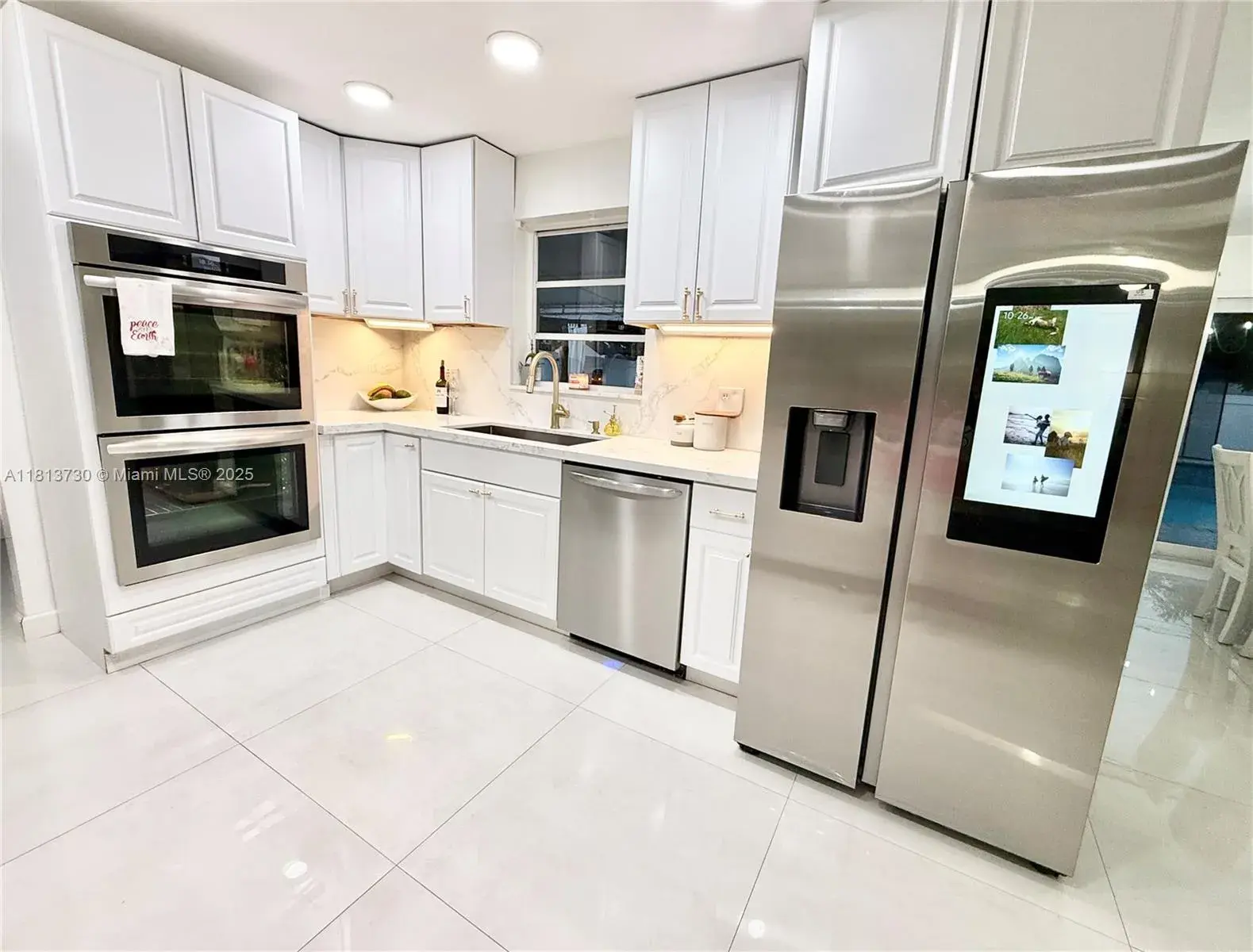 411 SW 10th SW Terrace, Hallandale Beach FL 33009