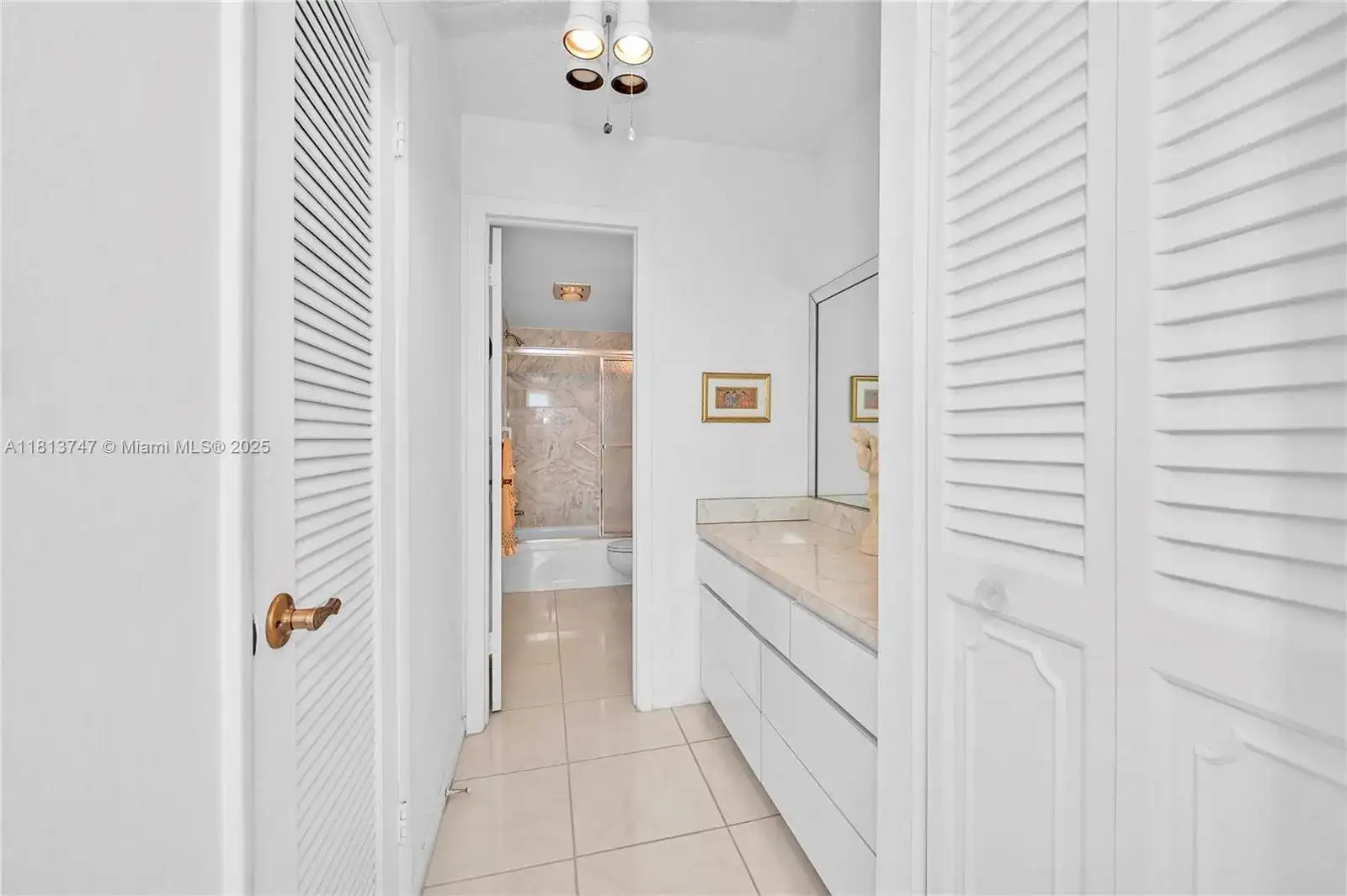 8900 Washington # 411, Pembroke Pines FL 33025 photo 5