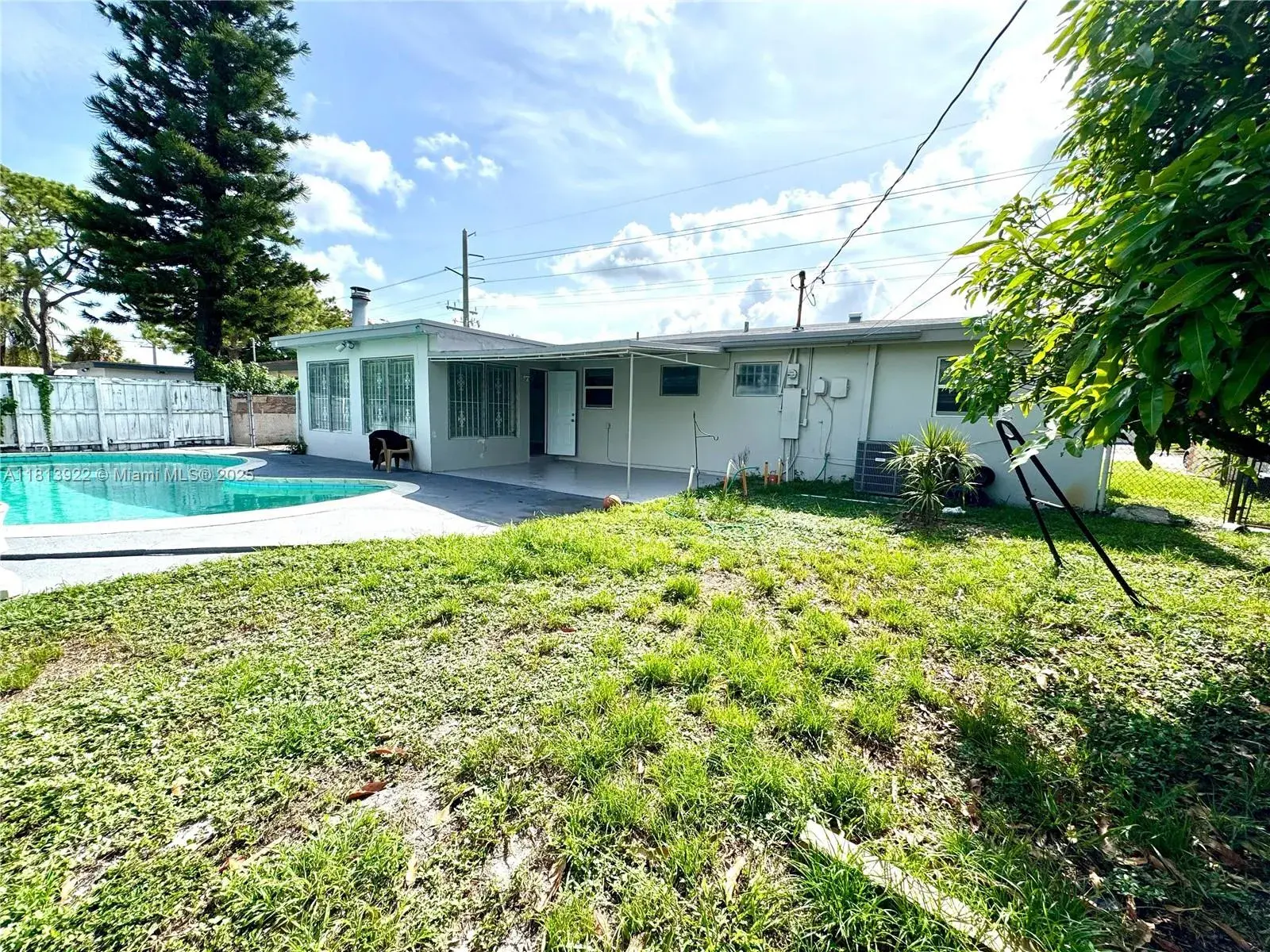421 SW 31st Ave, Fort Lauderdale FL 33312