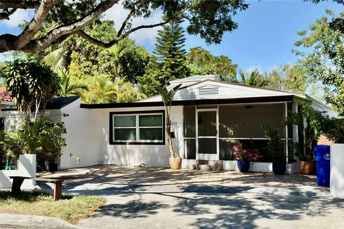 2221 SW 26th Lane, Miami FL 33133