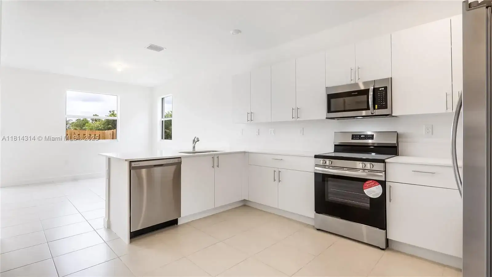 17872 SW 359th Ter, Homestead FL 33034 photo 2