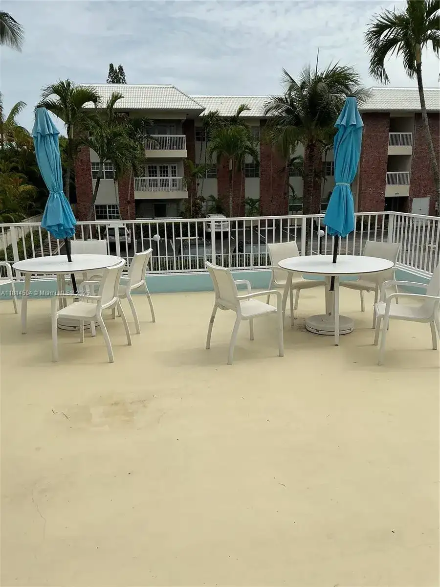 2426 SE 17th Cswy # 109A, Fort Lauderdale FL 33316 photo 4