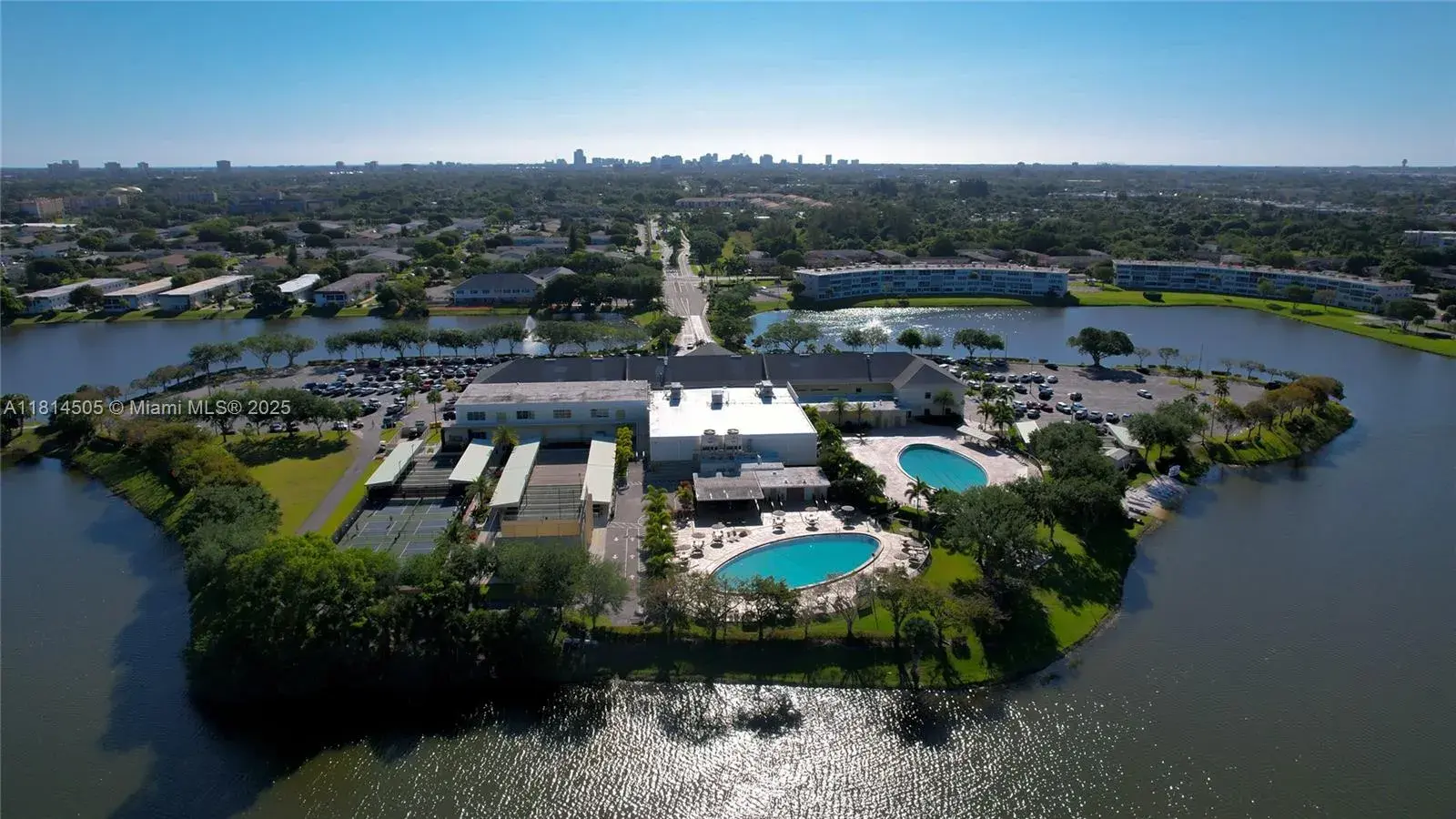 200 N NORWICH # I, West Palm Beach FL 33417
