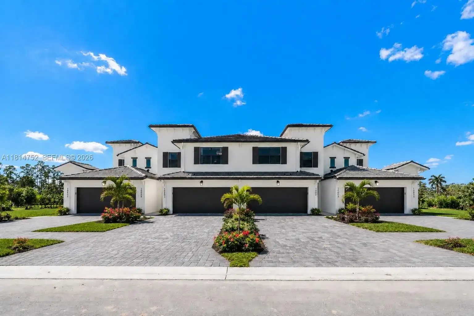 6093 Barbara Circle, Naples FL 34112