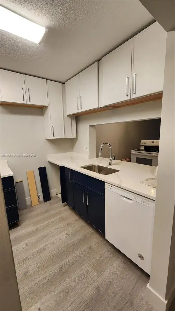 1226 S Military Trl # 2224, Deerfield Beach FL 33442 photo 3