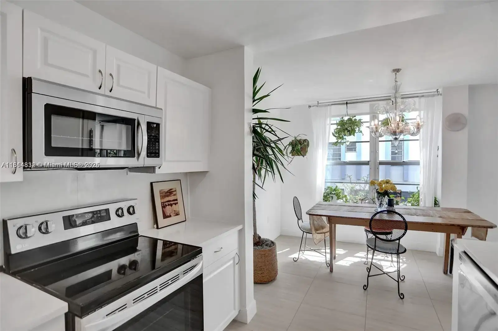 7735 Abbott Ave # 2F, Miami Beach FL 33141 photo 2