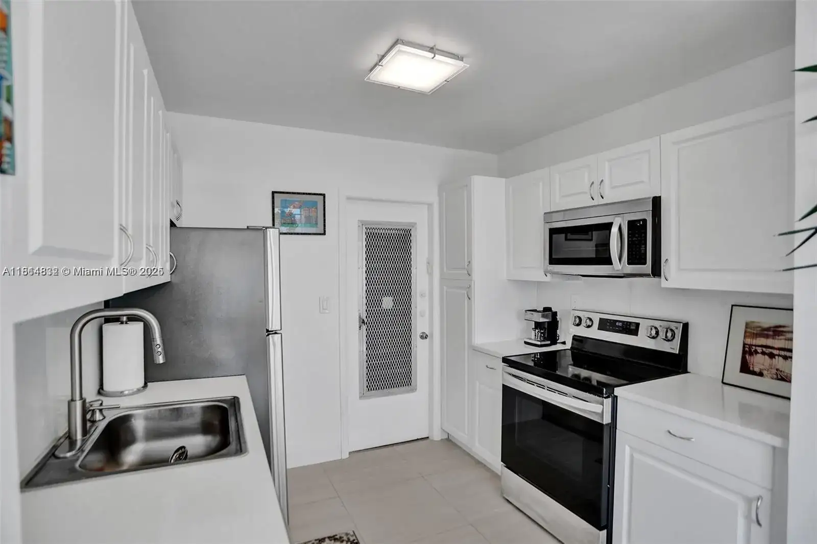 7735 Abbott Ave # 2F, Miami Beach FL 33141 photo 3
