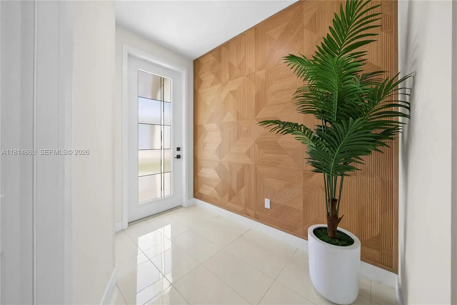 6092 BARBARA CIRCLE, Naples FL 34112 photo 4