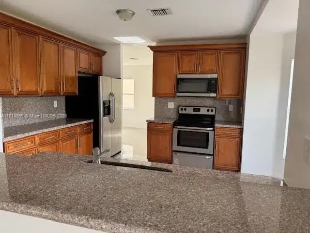 1720 NE 35th Ave, Homestead FL 33033 photo 5