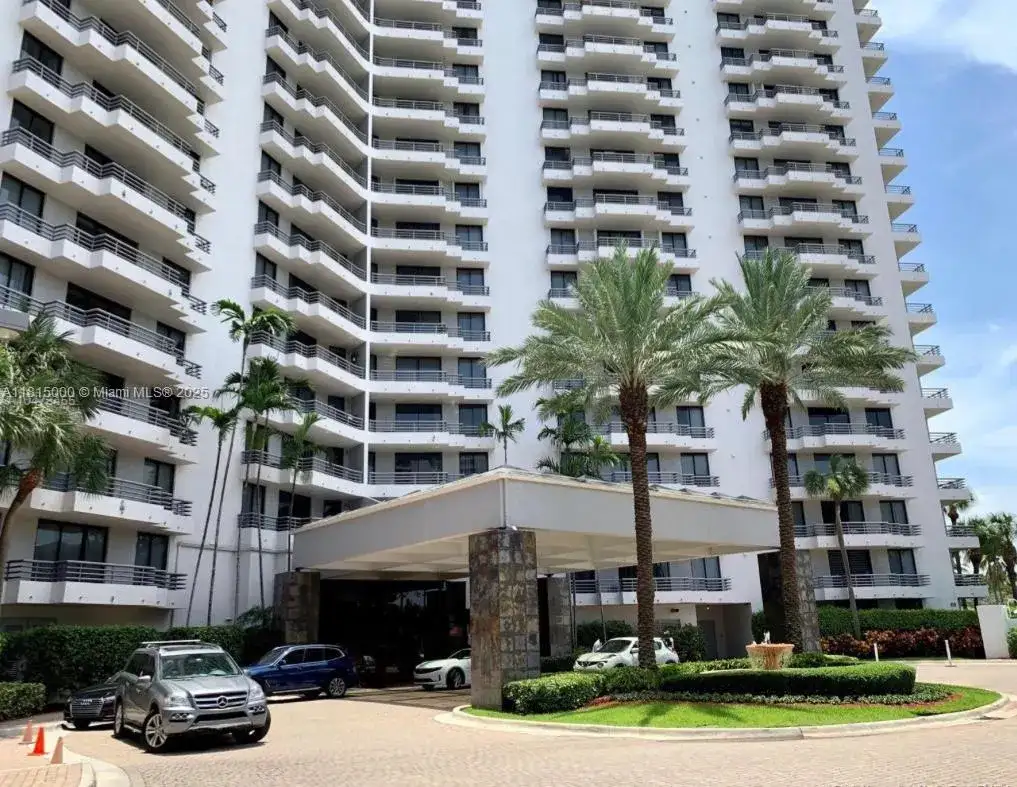 3300 NE 191st St # 905, Aventura FL 33180 photo 2