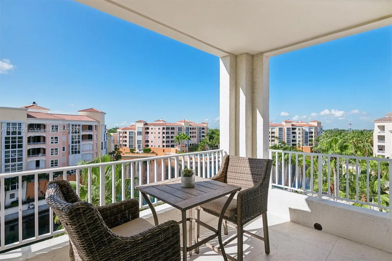 713 Crandon Blvd # 3, Key Biscayne FL 33149
