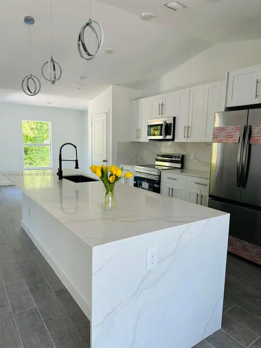 8036 104th Ct, Vero Beach FL 32967 photo 3