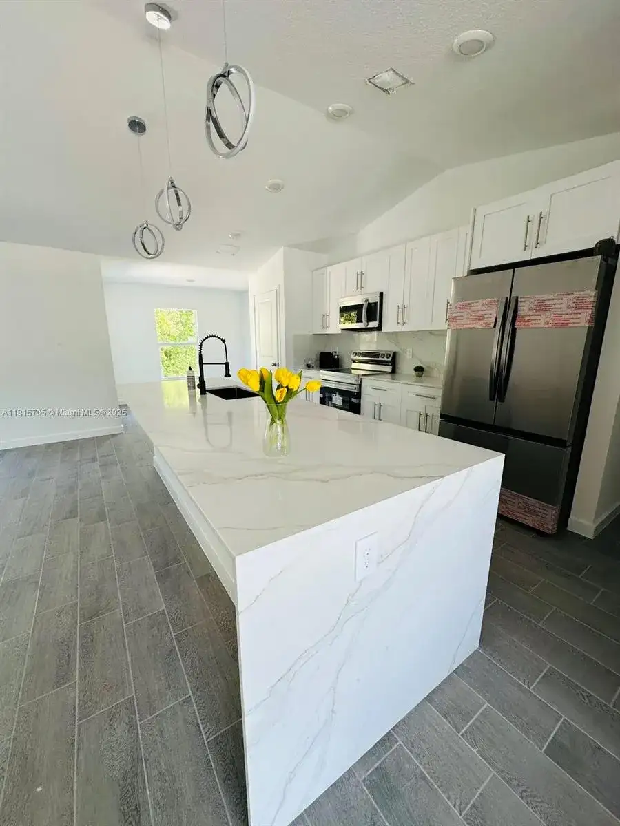 8036 104th Ct, Vero Beach FL 32967 photo 5