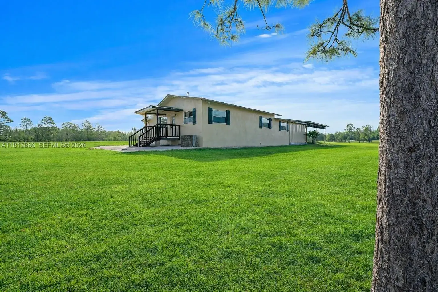 12451 NE 20th St, Other City - In The State Of Florida FL 32696 photo 2